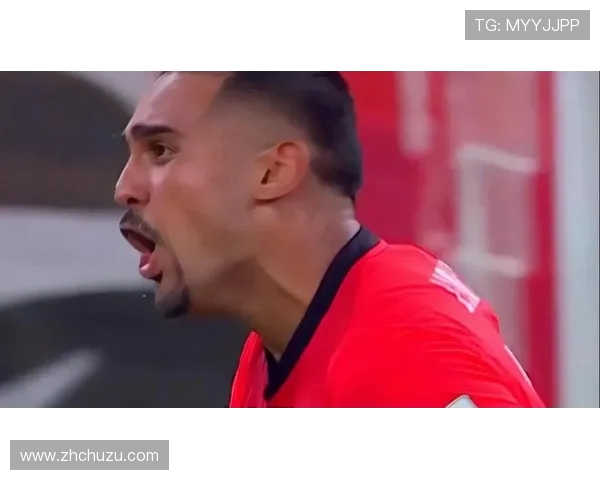 莱昂纳多双响助攻海港惊险击退武汉三镇豪取关键胜巩固榜首优势